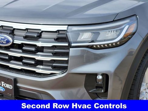 New 2026 Ford Explorer Active w/ Active Comfort Package image 8