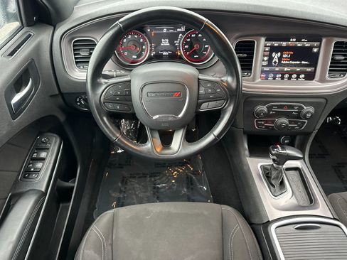 Used 2023 Dodge Charger SXT image 13