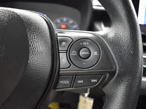 Used 2024 Toyota Corolla LE FWD image 22