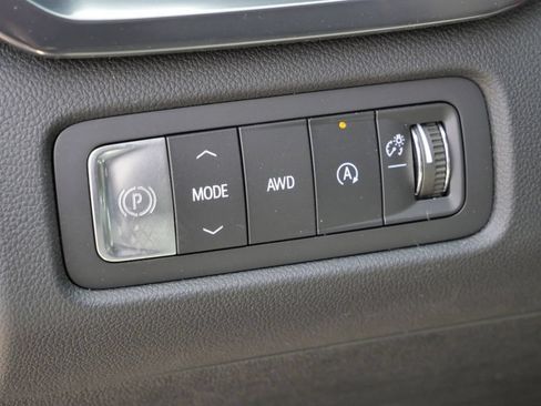 New 2026 GMC Acadia AT4 w/ Luxury Package AWD/4WD image 50