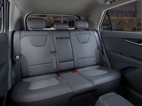 New 2025 Kia Niro EX Touring image 17