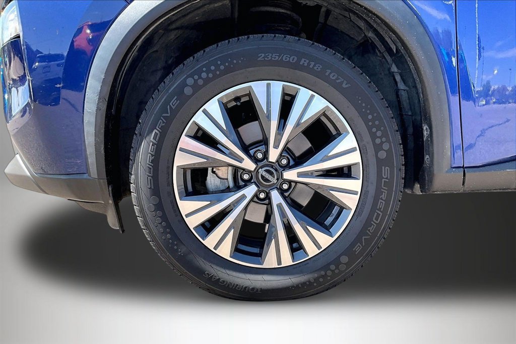 Used 2023 Nissan Rogue SV FWD image 32