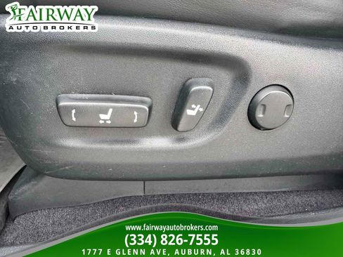 Used 2021 Lexus GX 460 Luxury w/ Accessory Package AWD/4WD image 17