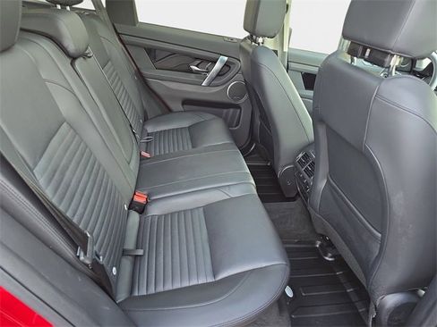Used 2025 Land Rover Discovery Sport S image 13