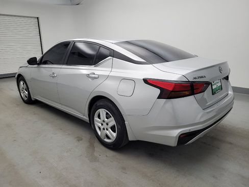 Used 2024 Nissan Altima 2.5 S FWD image 3