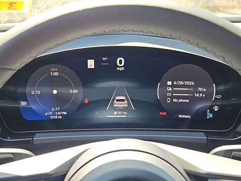 Certified 2025 Porsche Macan 4S Electric AWD/4WD image 23