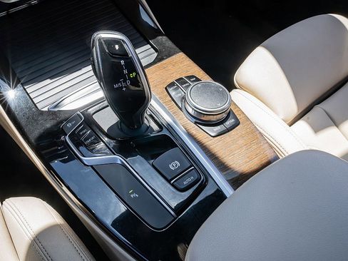 Used 2019 BMW X3 sDrive30i w/ Driving Assistance Package image 27