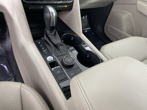 Used 2023 Volkswagen Atlas SE AWD/4WD image 29