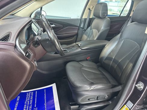 Used 2017 Buick Envision Essence image 16