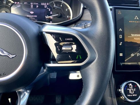 Used 2023 Jaguar F-PACE S image 23