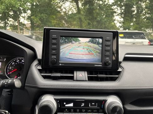 Used 2020 Toyota RAV4 LE w/ All Weather Liner Package FWD image 17