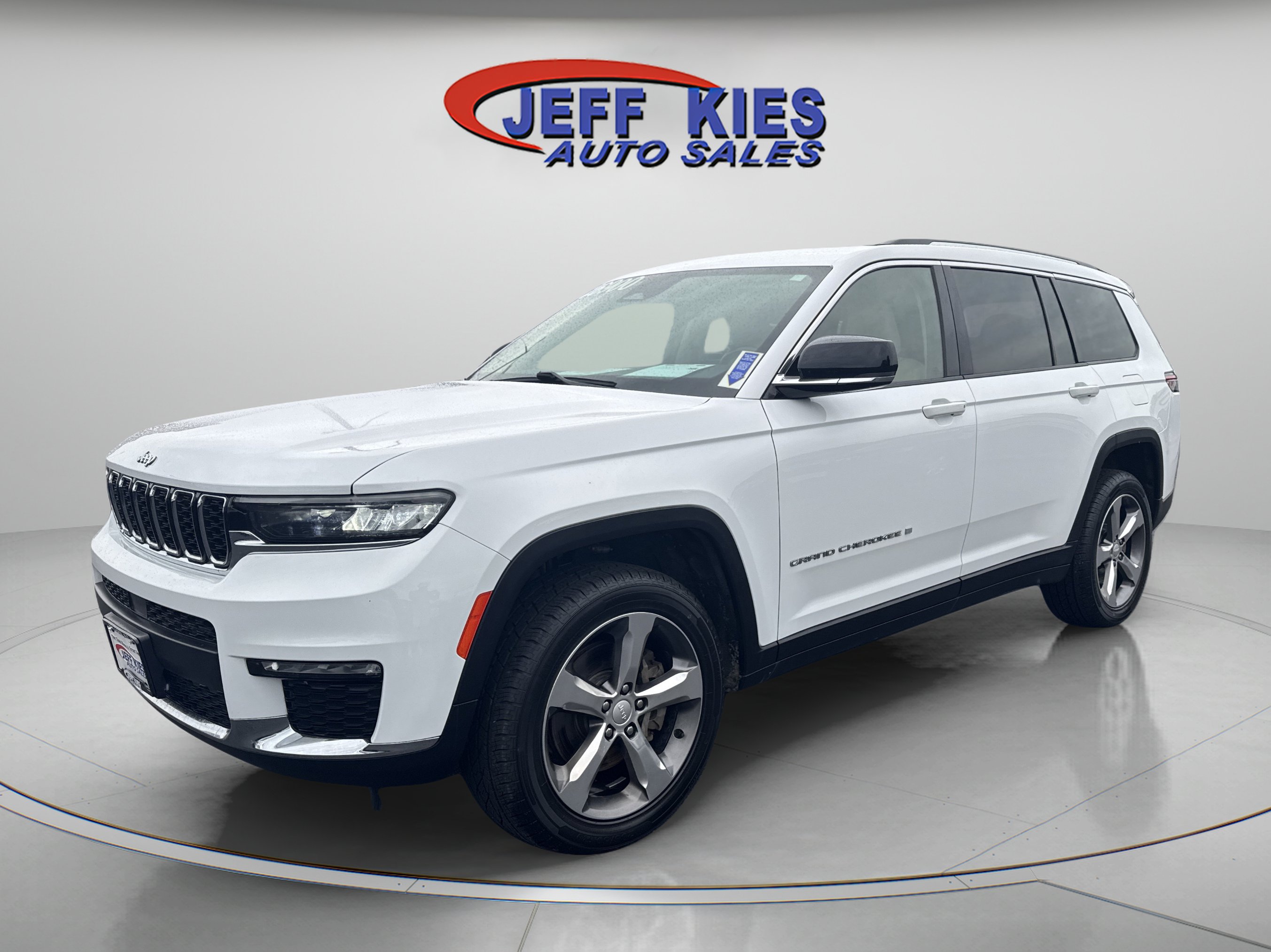 Used 2021 Jeep Grand Cherokee L Limited AWD/4WD image 1