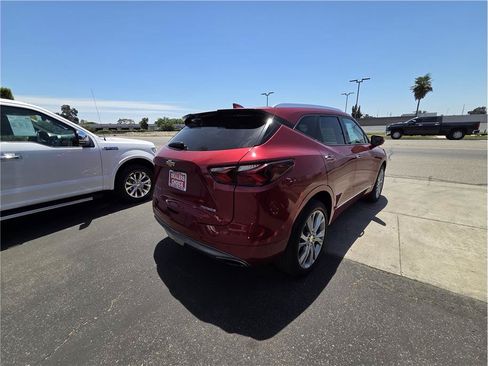 Used 2019 Chevrolet Blazer Premier w/ Sun and Wheels Package FWD image 5