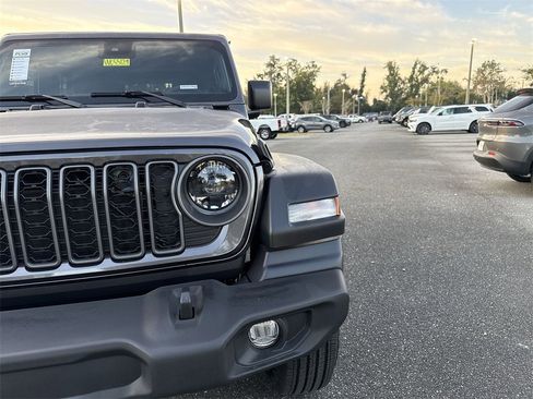 New 2025 Jeep Wrangler Sport S image 9