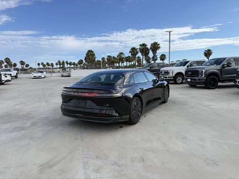 Used 2025 Lucid Air Pure RWD image 3