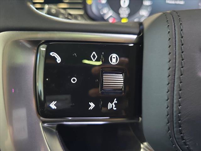 New 2026 Land Rover Range Rover Long Wheelbase SE AWD/4WD image 18
