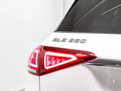 Used 2022 Mercedes-Benz GLE 350 image 11