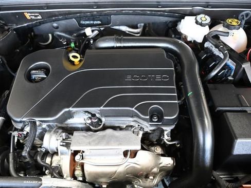 Used 2024 Chevrolet Malibu RS FWD image 29