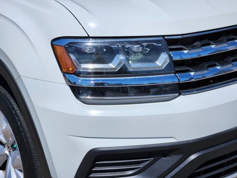 Used 2018 Volkswagen Atlas S FWD image 6