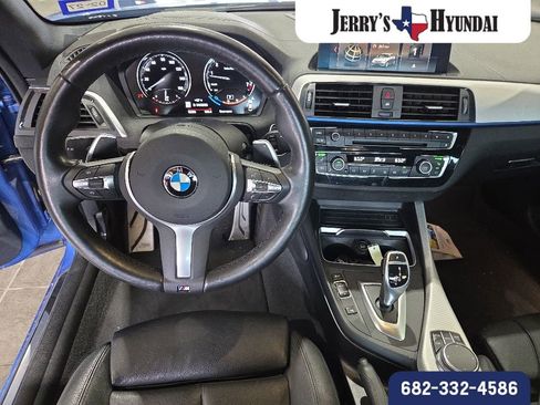 Used 2019 BMW 230i Coupe w/ M Sport Package RWD image 9
