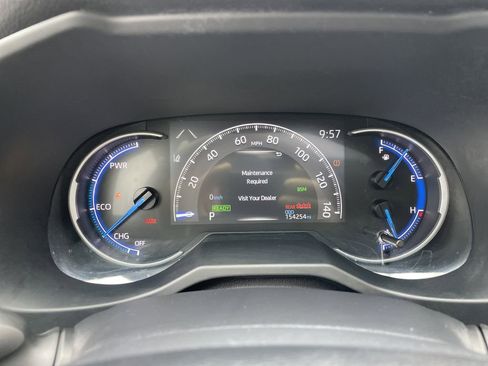 Used 2023 Toyota RAV4 XLE w/ Convenience Package image 17