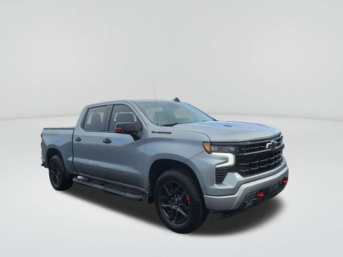 Used 2023 Chevrolet Silverado 1500 RST w/ Redline Edition image 8