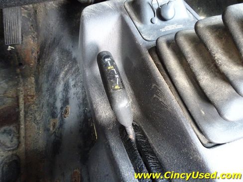 Used 2002 Jeep Wrangler SE AWD/4WD image 14