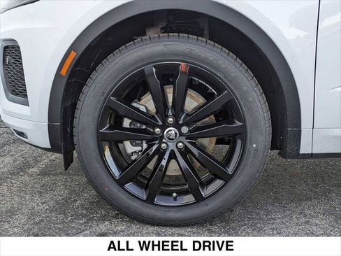 New 2024 Jaguar E-PACE R-Dynamic SE image 6