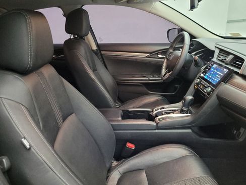 Used 2019 Honda Civic EX-L image 21