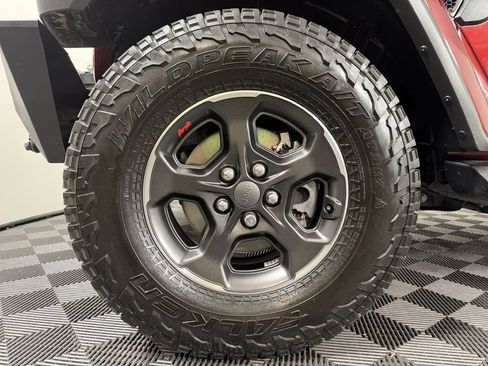 Used 2021 Jeep Gladiator Overland w/ Popular Equipment Package AWD/4WD image 48