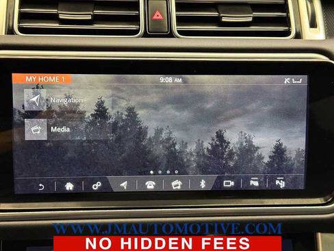 Used 2020 Land Rover Range Rover HSE AWD/4WD image 24