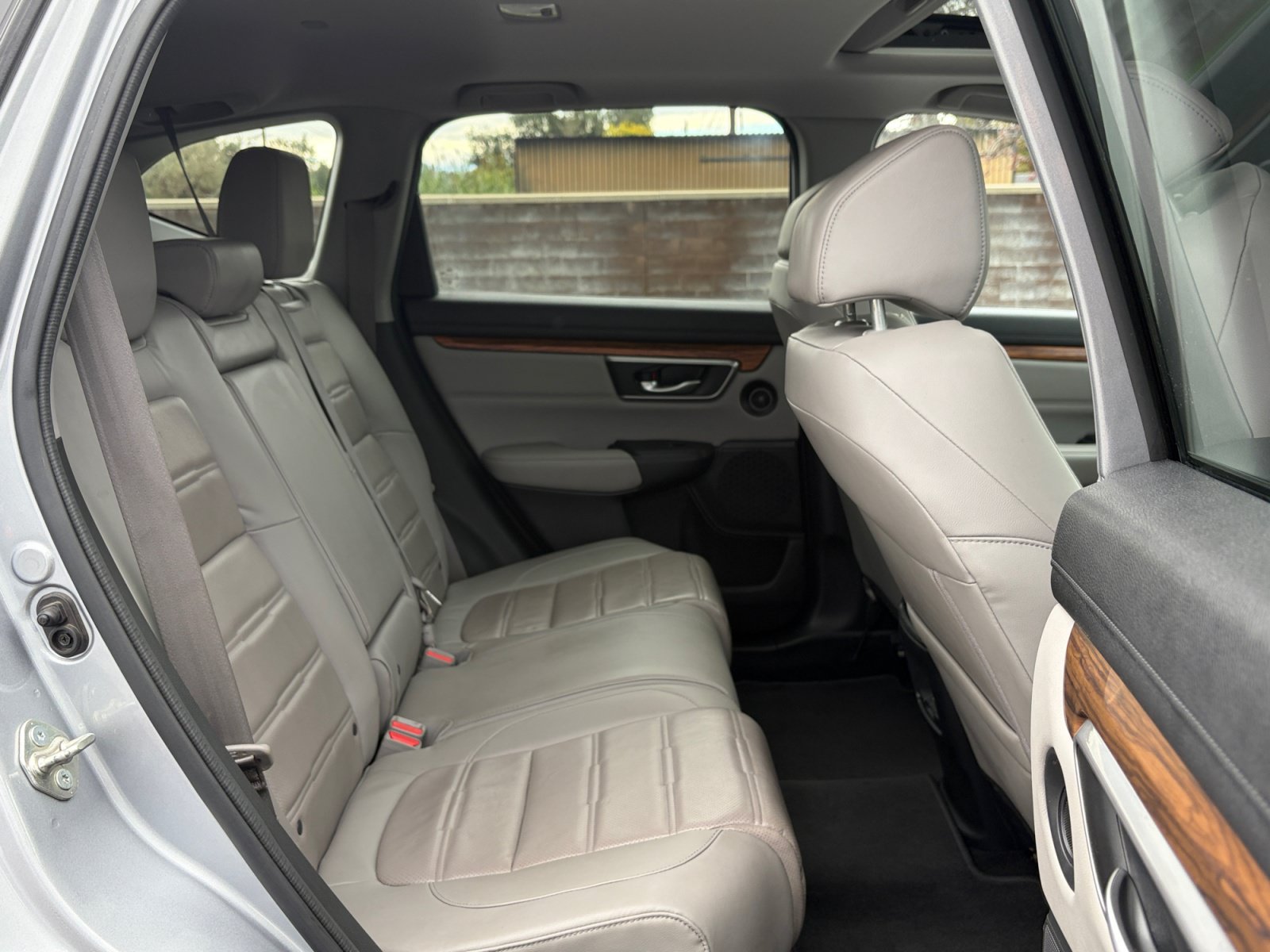Used 2018 Honda CR-V EX-L image 27