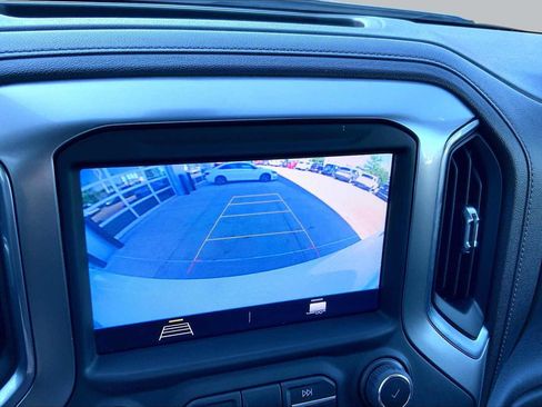 Used 2022 Chevrolet Silverado 1500 LT Trail Boss w/ Safety Package AWD/4WD image 27