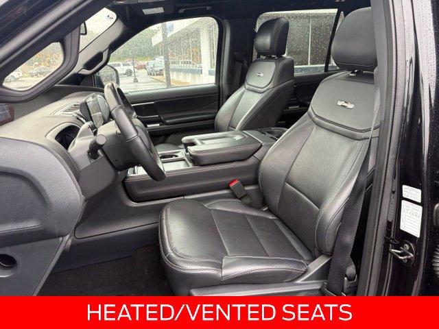 Used 2025 Ford Expedition Max Platinum w/ Stealth Performance Package AWD/4WD image 4
