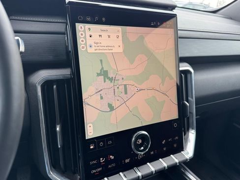 Used 2025 GMC Acadia Elevation image 15