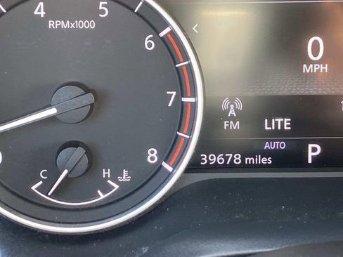 Used 2021 Nissan Rogue S AWD/4WD image 33
