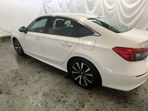Used 2024 Honda Civic EX image 11