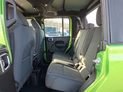 New 2026 Jeep Gladiator Sport image 6