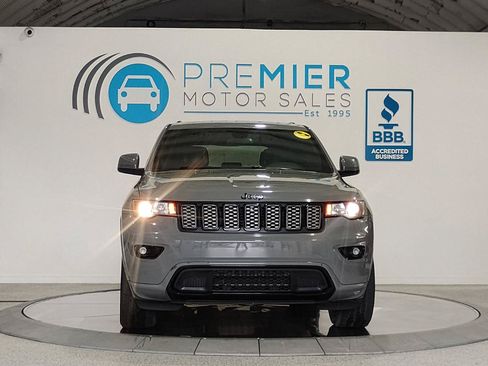 Used 2021 Jeep Grand Cherokee Laredo X RWD image 30