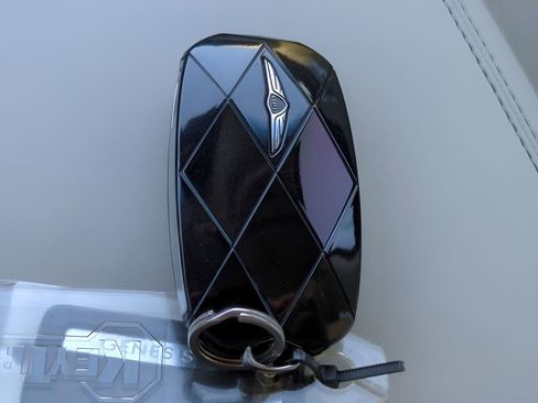 New 2026 Genesis GV70 2.5T image 30