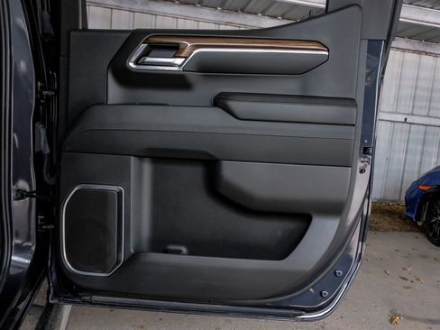 Used 2024 Chevrolet Silverado 1500 LT w/ Z71 Off-Road Package image 47