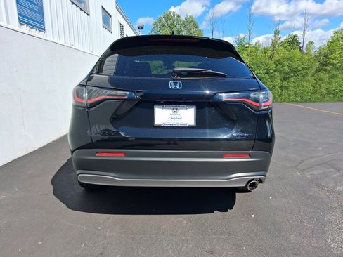 Used 2026 Honda HR-V Sport image 11