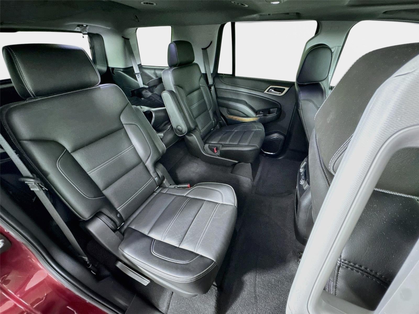 Certified 2020 GMC Yukon Denali w/ Denali Premium Package AWD/4WD image 28