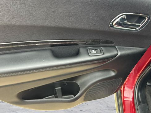 Used 2015 Dodge Durango Limited w/ Nav & Power Liftgate Group AWD/4WD image 23
