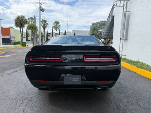 Used 2022 Dodge Challenger R/T Scat Pack w/ Plus Package RWD image 8