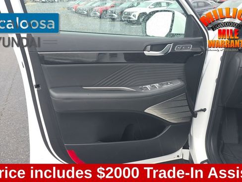 Used 2024 Hyundai Palisade Calligraphy FWD image 12