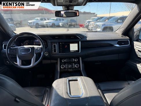 Used 2022 GMC Yukon XL Denali w/ Max Trailering Package image 6