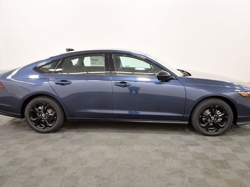 New 2025 Honda Accord SE image 8