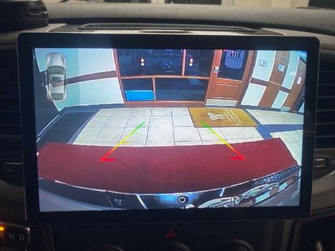 Used 2017 RAM 1500 Tradesman image 31