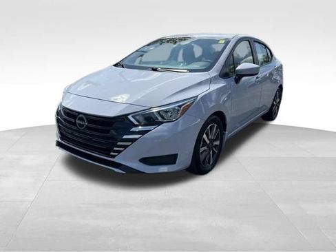 Used 2024 Nissan Versa SV w/ Trunk Package FWD image 3